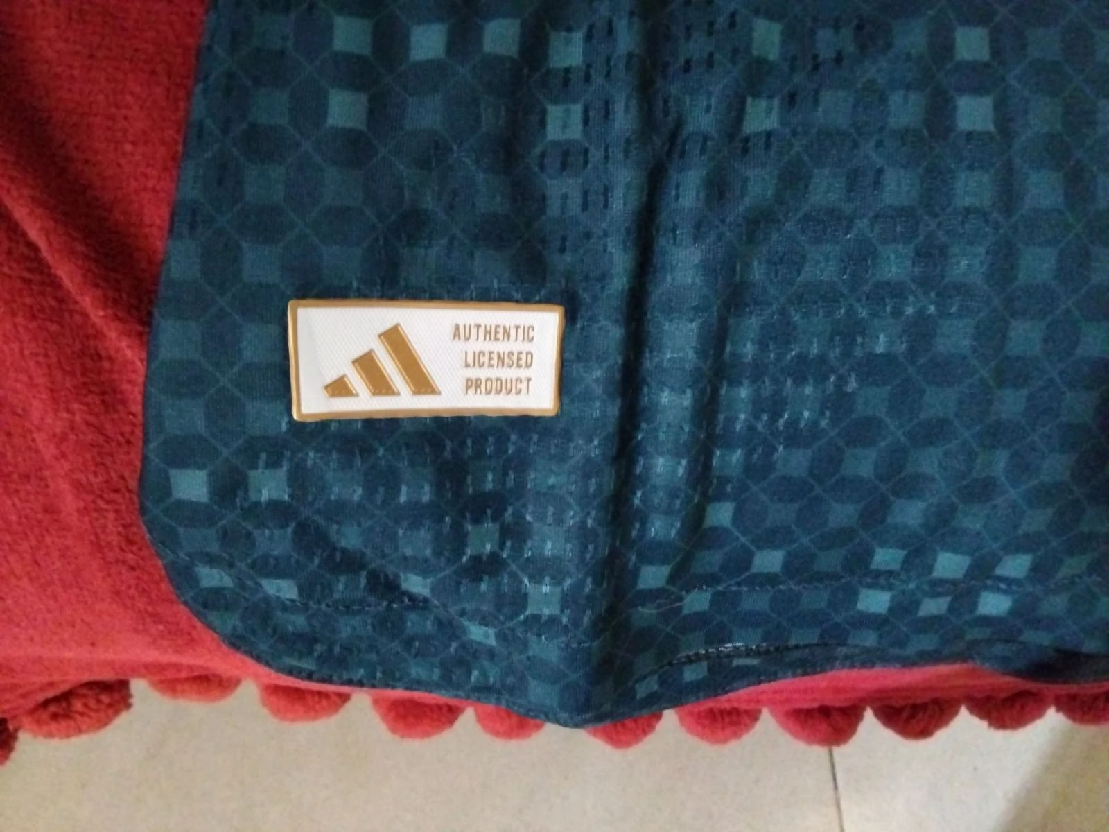 Real Madrid voetbalshirt maat l – photo 2